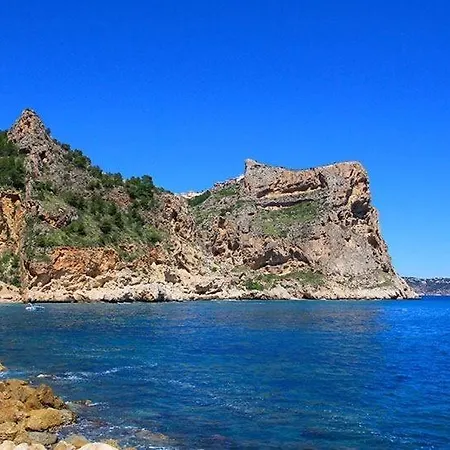 Apartment Tranquility, Sun, Breathtaking Views & 7 Minutes Drive To Sea Benitatxell