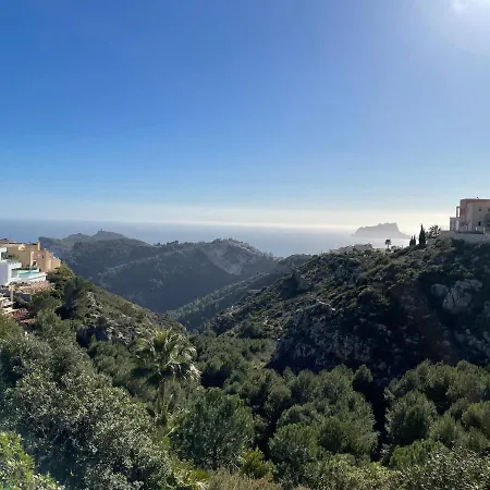 Tranquility, Sun, Breathtaking Views & 7 Minutes Drive To Sea