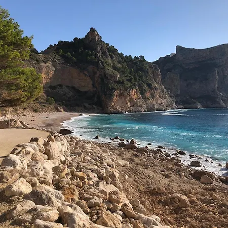 Tranquility, Sun, Breathtaking Views & 7 Minutes Drive To Sea Apartment Benitatxell
